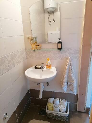 Apartman Gradac Deguric Валево Екстериор снимка